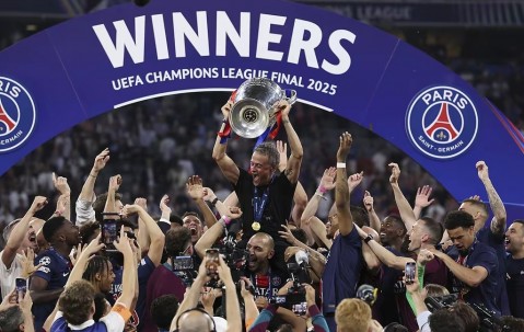 开元棋牌下载-包含AC米兰赢球欧洲豪门小组榜首，拜仁慕尼黑压倒皇马，欧洲豪门尖兵之争愈发激烈的词条